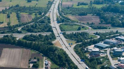 Bild: picture alliance / dpa
Das Autobahnkreuz Deggendorf. (Archiv)