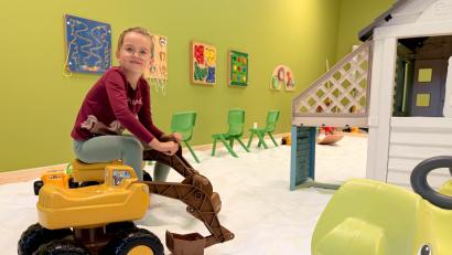Bild: Gabi Schönberger
Im Salzhof können Kinder spielen und dabei die salzhaltige Luft einatmen.