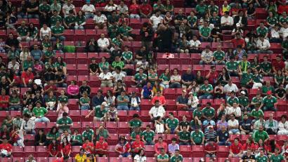 Bild: Moises Castillo/AP/dpa
Auf der Tribüne gab es in Zapopan zahlreiche freie Plätze.