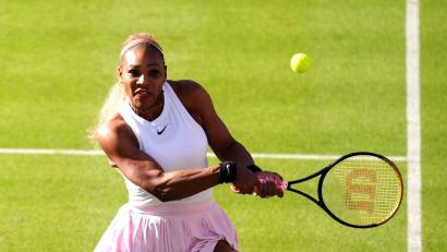Bild: Adam Davy/PA Wire/dpa
Serena Williams setzt ihr Comeback in Berlin fort. (Archivbild)