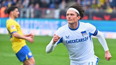 Bild: Swen Pförtner/dpa
Fabian Reese steht vor einem Wechsel innerhalb der 2. Bundesliga. (Archivbild)