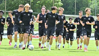 Bild: Hubert Ziegler
Sie laufen wieder: bei der DJK Gebenbach war am Samstag Trainingsauftakt.