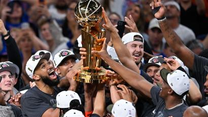 Bild: Darren Abate/FR115 AP/AP/dpa
Die New York Knicks sind NBA-Chamion.