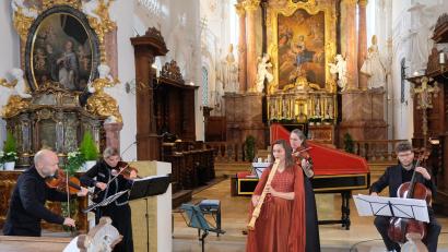 Bild: Robert Dotzauer
In der Klosterkirche Speinshart kamen beim Flötenkonzert "Nature" die Stimmen der Natur zu Wort.