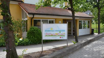 Bild: Josef Rosner
60-jähriges Bestehen feiert am Sonntag, 21. Juni das Konnersreuther Kinderhaus "Himmelszelt". Ganze Generationen wurden durch den einstigen Kindergarten und heutiges Kinderhaus geprägt.