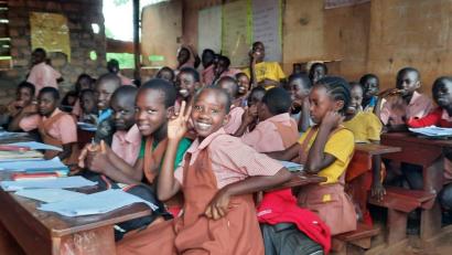 Bild: Pater Lukas
Der Erlös des Ugandafestes in Neustadt/Waldnaab kommt vor allem Kindern zugute. Ohne schulische Ausbildung hätten sie in Uganda keine Chance. Das ostafrikanische Land zählt zu den ärmsten Afrikas.