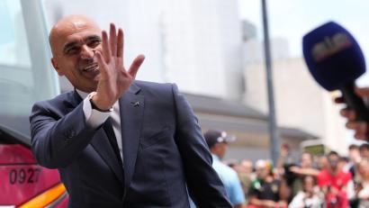 Bild: Armando Franca/AP/dpa
Tschüss Portugal? Roberto Martínez steht vor dem Absprung. (Archivbild)