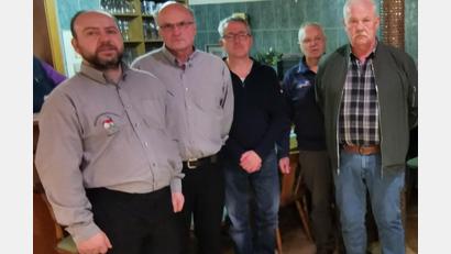 Archivbild: Karl Ziegler
Bei den Vorstandswahlen im März wurden Robert Hantzsch (links) zum Vorsitzenden und Peter Renger (Zweiter von links) zum Kassier gewählt. Beide kündigen an, dass sie aufhören wollen.