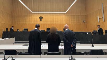 Bild: Stefanie Tretter
Eine 29-Jährige aus Marktredwitz musste sich vor dem Landgericht Weiden erneut wegen Betrügsvorwürfen verantworten.