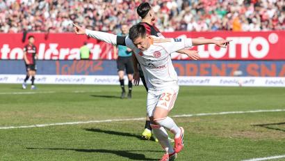 Bild: Daniel Löb/dpa
Wechselt von Düsseldorf nach Fürth: Offensivspieler Shinta Appelkamp. (Archivbild)