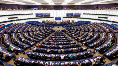 Bild: Philipp von Ditfurth/dpa
Grünes Licht vom EU-Parlament für „Return Hubs“ außerhalb Europas. (Archivbild)