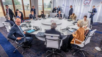 Bild: Michael Kappeler/dpa-Pool/dpa
Die Staats- und Regierungschefs der G7 haben sich auf eine gemeinsame Erklärung zu geopolitischen Fragen geeinigt.