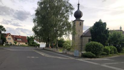 Bild: Werner Robl
Das Umfeld der katholischen Pfarrkirche Mariä Himmelfahrt ist nur ein kleiner Teil des Bebauungsplanes „Krummennaab Mitte“