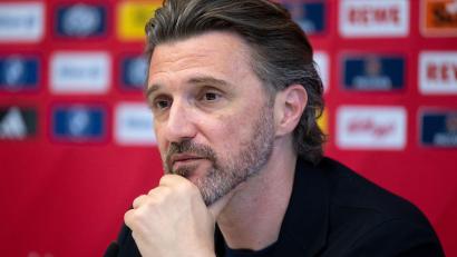 Bild: Sven Hoppe/dpa
Münchens Ex-Manager Marko Pesic lobt den vom FC Bayern umworbenen Trainer Anton Gavel.