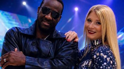 Bild: Burger/exb
Für Burglengenfeld haben Marita Burger und Ray Thomson ein Programm vorbereitet, das bekannte 90er-Hits und eine Tanzshow umfasst. Rund 45 Minuten lang soll das Publikum auf die No Angels eingestimmt werden.