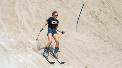 Bild: Gerd Huster
Skifahren im Sommer? Das geht auf dem Monte Kaolino in Hirschau.