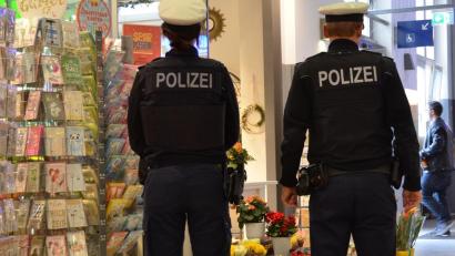 Symbolbild: Bundespolizei
Zwei 18-Jährige wurden in Regensburg beim Diebstahl erwischt.