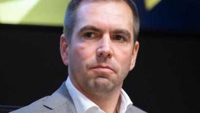 Bild: Boris Roessler/dpa
Klare Ansagen: Philipp Lahm. (Archivbild)