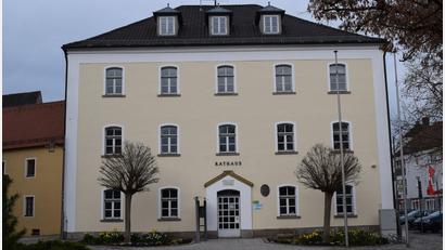 Bild: Richard Braun
Die Verwaltung der Stadt Pfreimd will innovative Verwaltungsansätze erproben und beantragt daher die Zulassung als Modellregion.