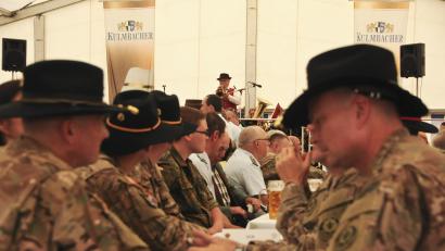 Archivbild: Sgt. 1st Class William Tanner
Das deutsch-amerikanische Volksfest wird am ersten August-Wochenende in Grafenwöhr stattfinden. Unklar ist aber, ob das deutsche Festzelt wie geplant aufgebaut wird.