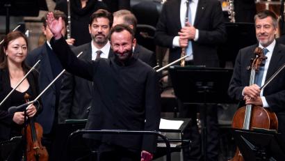 Bild: Fabian Sommer/dpa
Die Berliner Philharmoniker spielen am Samstagabend in der Waldbühne. (Archivbild)