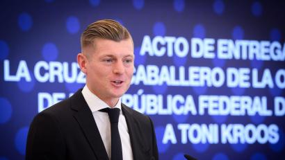Bild: Bernd von Jutrczenka/dpa
Toni Kroos spricht über den deutschen WM-Auftritt. (Archivbild)