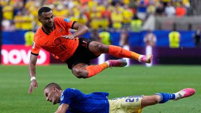 Bild: Ashley Landis/AP/dpa
Cody Gakpo bleibt trotz eines persönlichen Schicksalsschlages bei der WM. (Archivbild)