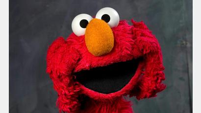 Bild: Victoria Will/WILLV/AP/dpa
Das neue Format mit Elmo zeichnet sich vor allem durch seine unkonventionelle Art der Gesprächsführung aus. (Archivbild)