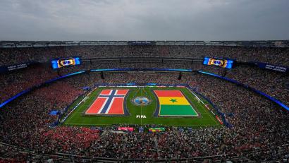 Bild: Stephen Collingwood/AP/dpa
Mehr als 4,6 Millionen Fans lockte diese WM schon in der Vorrunde in die Stadien. (Archivbild)