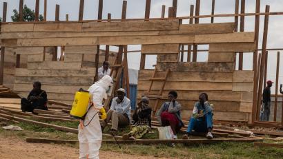 Bild: Moses Sawasawa/AP/dpa
UNDP: Ebola führt auch zu einem Wirtschaftseinbruch. (Archivbild)