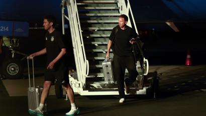 Bild: Christian Charisius/dpa
Julian Nagelsmann nach der Rückkehr nach Winston-Salem in der Nacht.