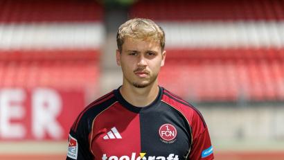 Bild: Daniel Karmann/dpa
Nick Seidel verlässt den 1. FC Nürnberg. (Archivbild)