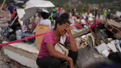 Bild: Matias Delacroix/AP/dpa
Die Zahl der Toten nach den Erdbeben in Venzuela steigt.