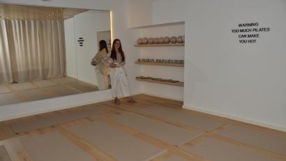 Bild: Elisabeth Dobmayer
Anna-Lena Pinter eröffnet im Haus ihrer Schwiegereltern am Marktplatz ein Pilates-Studio und erfüllt sich damit einen langgehegten Wunschtraum.