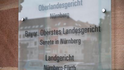 Bild: Daniel Vogl/dpa
Vor dem OLG Nürnberg ist die Berufung nach dem Urteil des Landgerichts Regensburg im Verfahren zwischen einem ehemaligen Domspatz und dem Bistum Regensburg eingegangen. (Symbolbild)