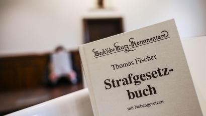 Bild: Oliver Berg/dpa
Es geht um Paragraf 184l im Strafgesetzbuch. (Archivbild)