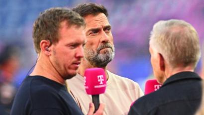 Bild: Tom Weller/dpa
Geht Nagelsmann? Kommt Klopp? Die Fußball-Fans warten auf Antworten.
