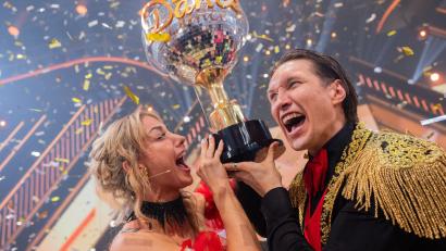 Bild: Rolf Vennenbernd/dpa
Das Tanz-Format „Let's Dance“ feiert bald 20. Staffel - und soll noch weiter ausgebaut werden. (Archivbild)