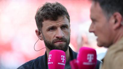 Bild: Jan Woitas/dpa
Ernster Blick: Thomas Müller sorgt sich um die Zukunft des deutschen Fußballs. (Archivbild)