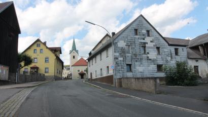 Bild: Josef Pilfusek
Die Gemeinde Flossenbürg ebnet den Weg für den weiteren Breitbandausbau.