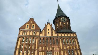 Bild: picture alliance / dpa
Der Königsberger Dom ist bis heute das Wahrzeichen der Stadt, die sich seit 80 Jahren Kaliningrad nennt. (Archivbild)
