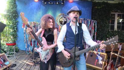Bild: Helmut Kunz
Das Geschwisterpaar Fabian und Ina Spang sind "Muddy What?"