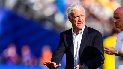 Bild: Tom Weller/dpa
Didier Deschamps sieht Frankreich gut auf die Hitze vorbereitet. (Archivbild)