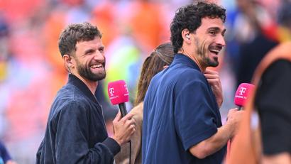 Bild: Tom Weller/dpa
Hatte Spaß als TV-Experte: Thomas Müller (l). (Archivbild)