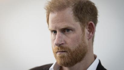 Bild: Aaron Chown/PA Wire/dpa
Kommt laut Medienberichten allein nach London: Prinz Harry. (Archivbild)