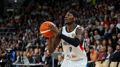 Bild: Harry Langer/dpa
Basketball-Nationalspieler Isaac Bonga verlässt Partizan Belgrad. (Archivbild)