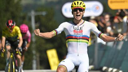 Bild: Loic Venance/AFP/dpa
Holte sich dieses Mal selbst den Sieg: Tadej Pogacar.