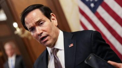 Bild: Eric Lee/Pool Reuters/AP/dpa
Auch für US-Außenminister Rubio ist die Überprüfung des Falles Balogun richtig gewesen. (Archivfoto)
