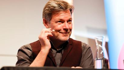 Bild: Thomas Banneyer/dpa
Ex-Vizekanzler Robert Habeck zieht es in die Privatwirtschaft. (Archivbild)