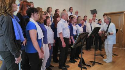 Archivbild: Marianne Moosburger
Der Multichor der Städtischen Sing- und Musikschule Sulzbach-Rosenberg begeistert seit drei Jahrzehnten Zuhörer auf der ganzen Welt.